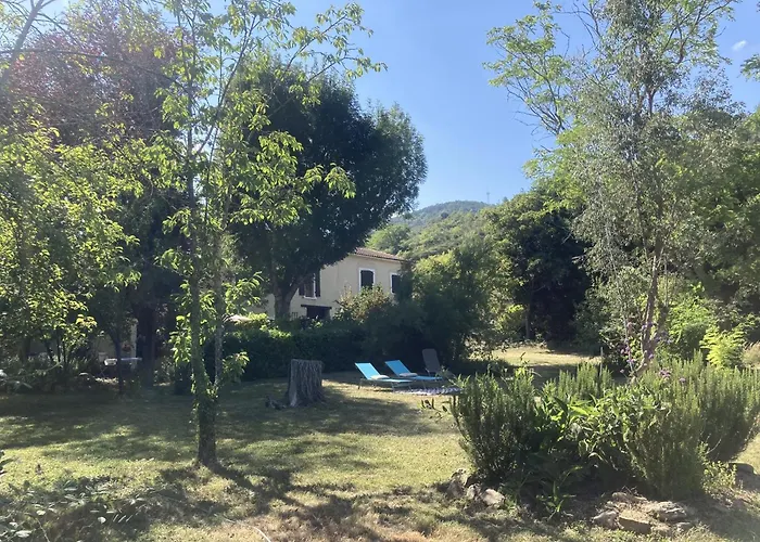 Les Deux Chevaux Chambres d’Hôtes